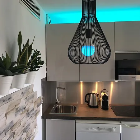 Myhome Riviera - Sea View 公寓