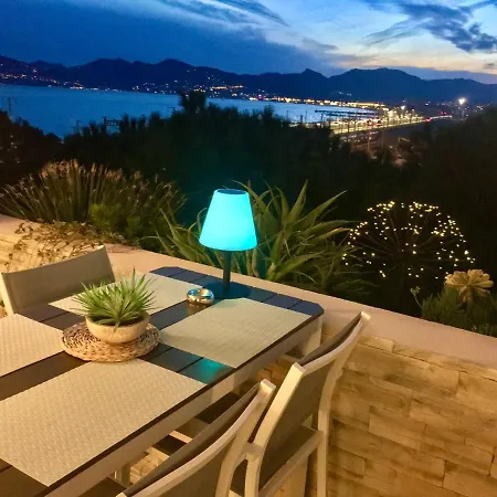Myhome Riviera - Sea View 公寓